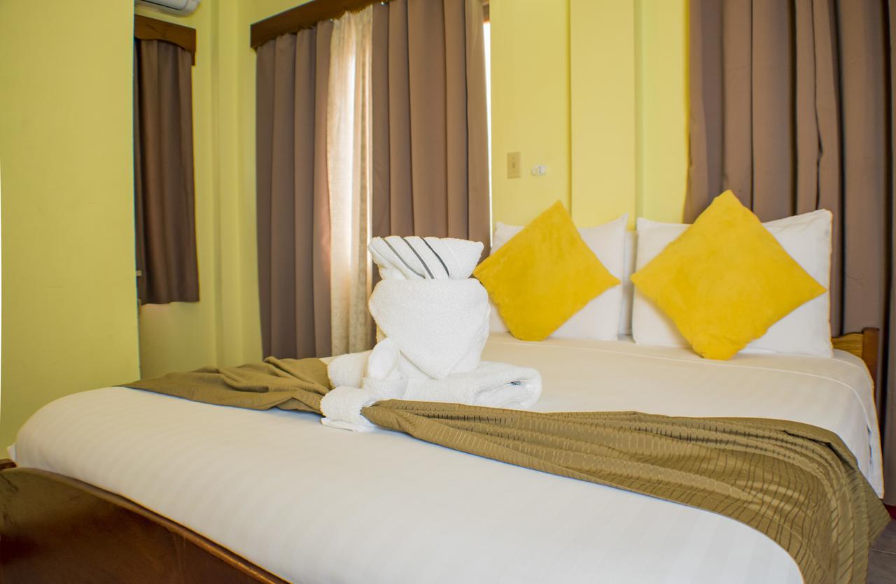 Belcove Hotel & Guesthouse Belize City Exterior photo